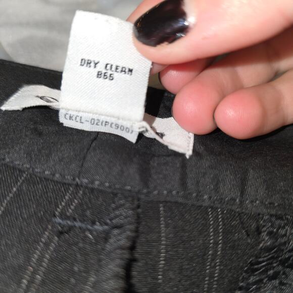 Calvin Klein Riley Women's Black Pin Stripe Slacks Size 6 - Picture 6 of 6